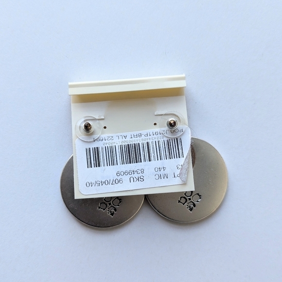 Patricia Nash Simone Doorknocker Earrings Tooled Leather Berry Red Matte Silver - Picture 3 of 6